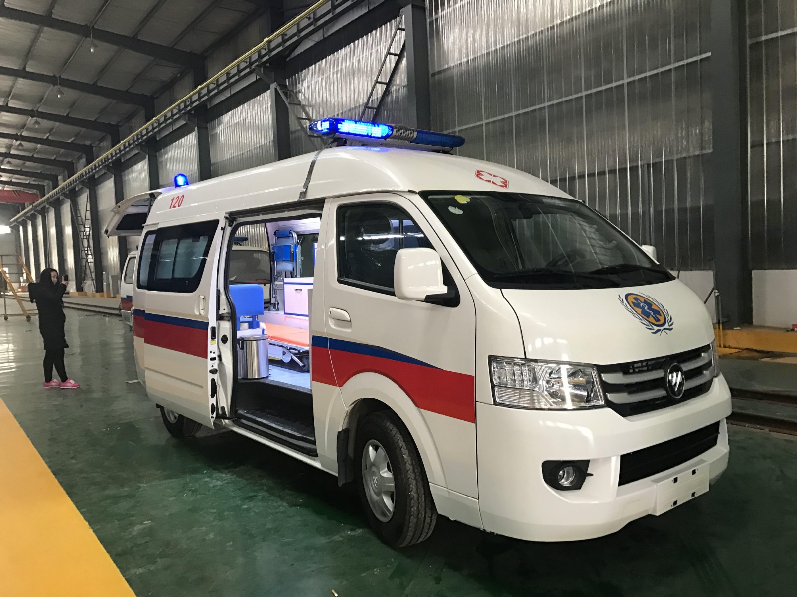 武定县救护车转院